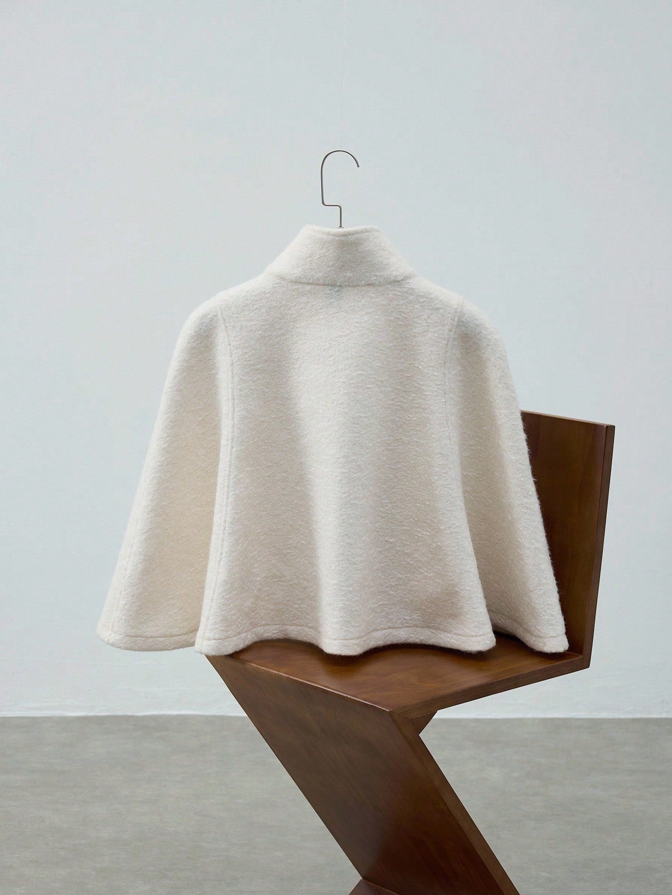Teddy Cape Jacket With Front Zipper Stand Collar