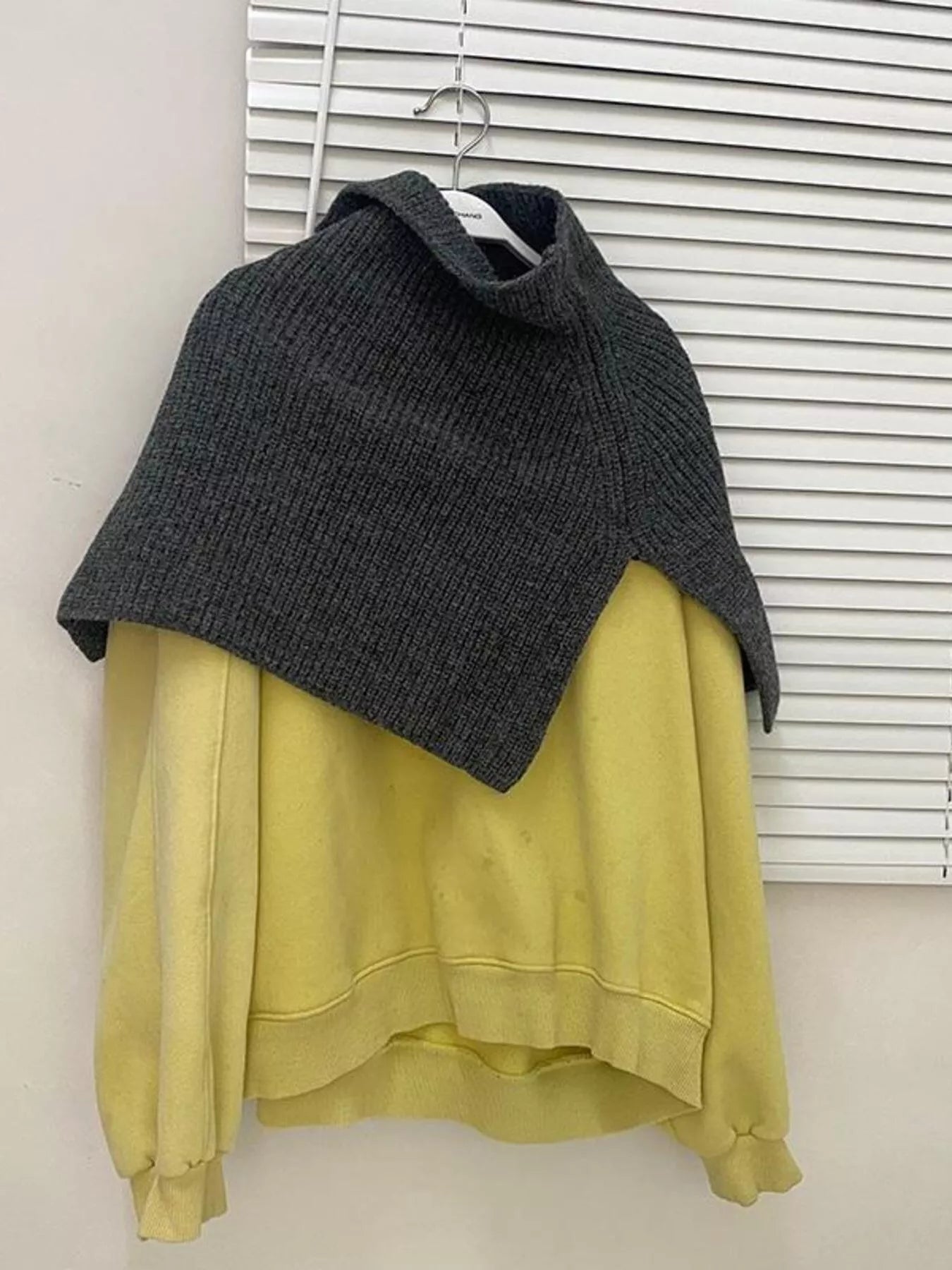 Frisco Chunky Knit Slit Scarf