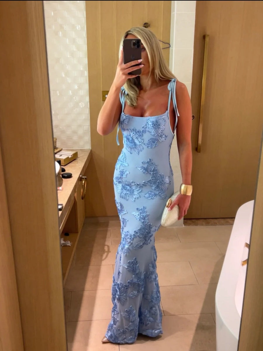 Sexy Halter-neck Bodycon Long Dress With Three-dimensional Floral Pattern
