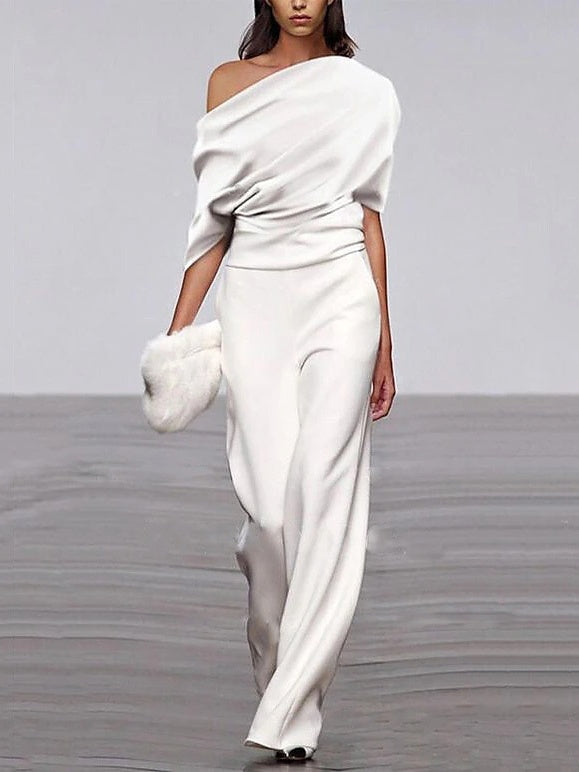 One-shoulder Short-sleeved Pleated Jumpsuit