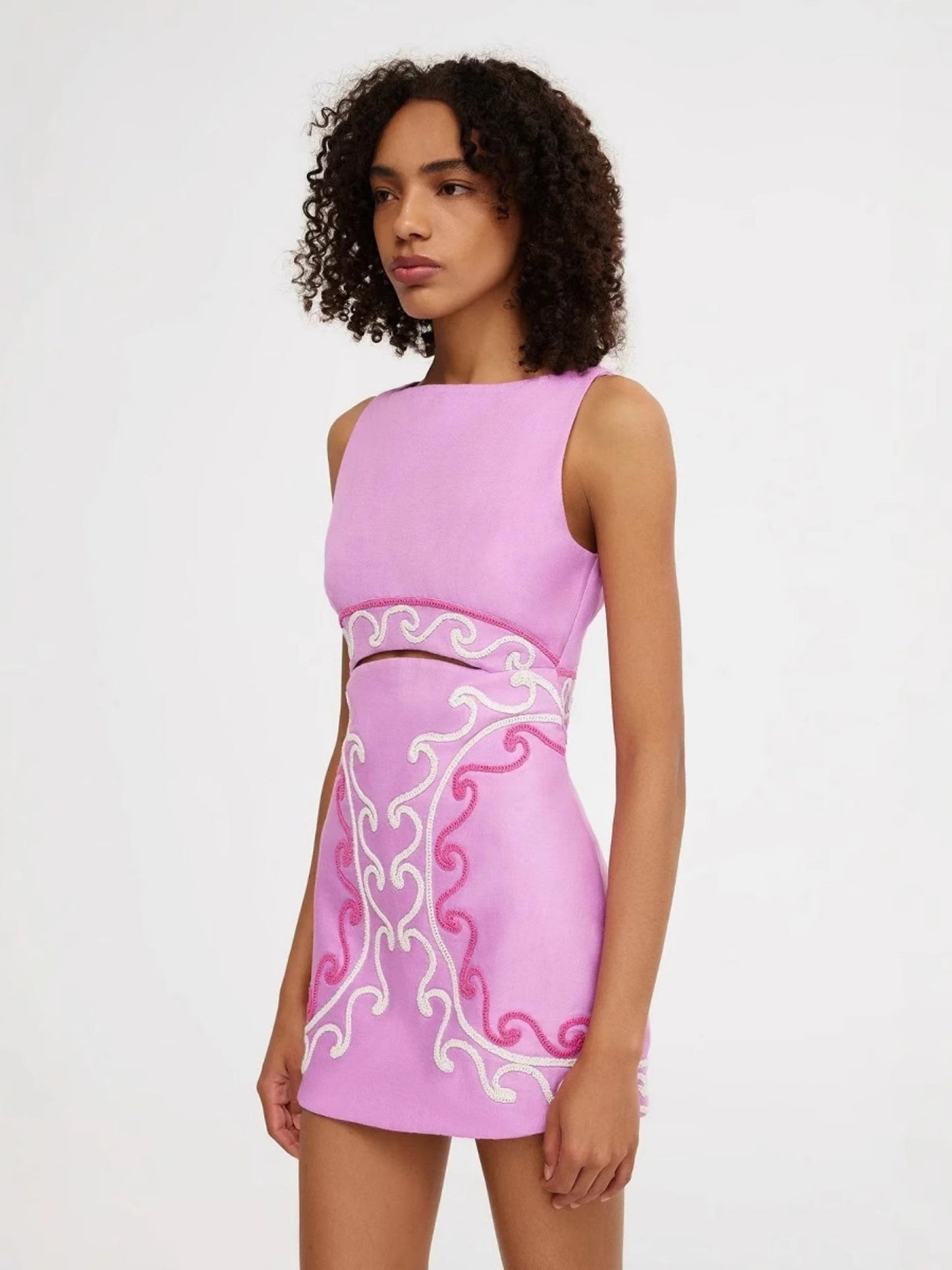 Applique Hollow Out Slim-fit Sleeveless Mini&Short Dresses