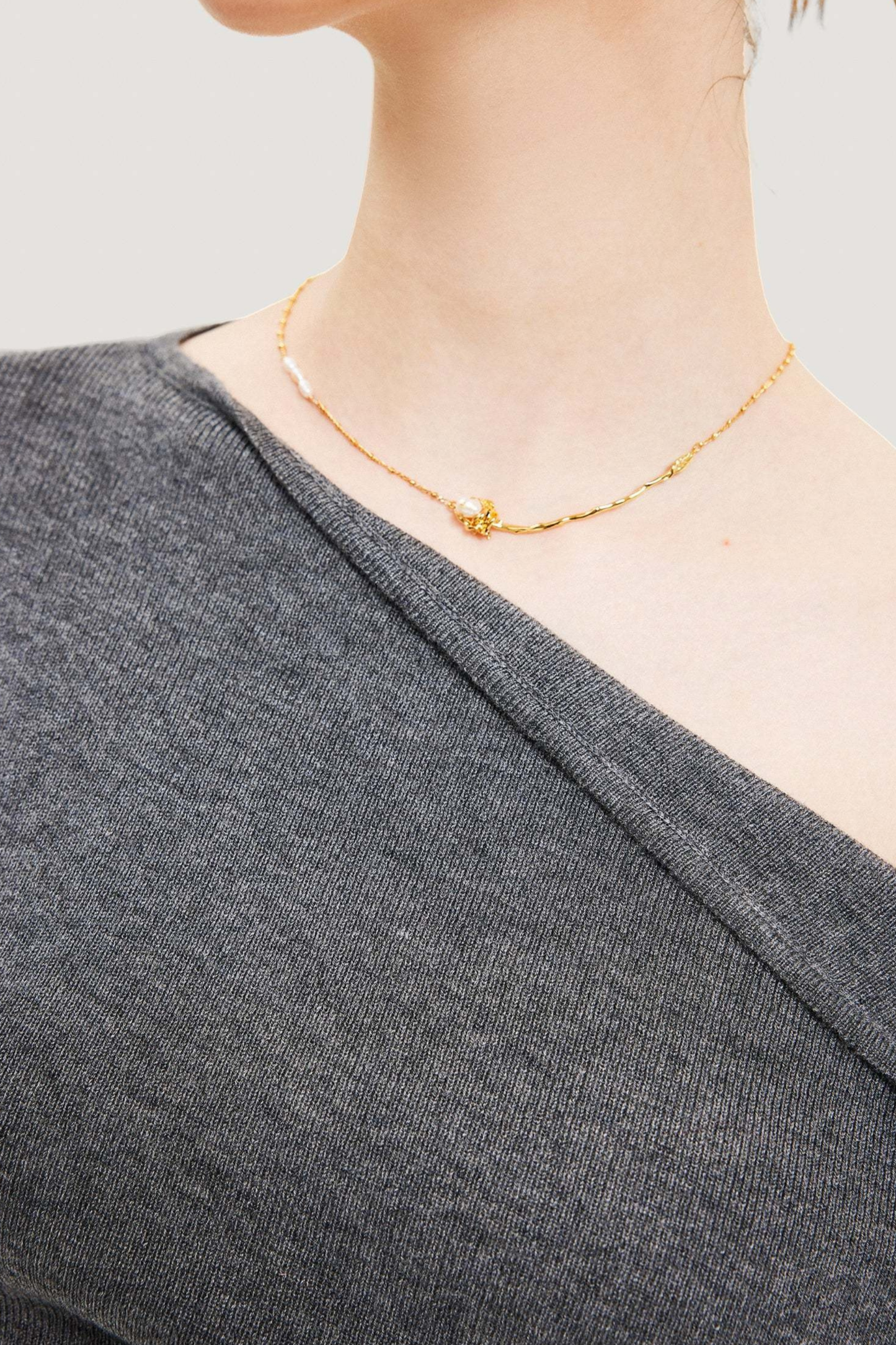 Faux Pearl Rose Necklace