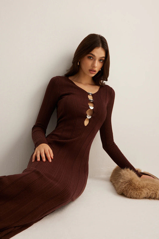 Round Neck Keyhole Cutout Hardware Detail Ribbed Knit Long Sleeve Bodycon Midi Dress