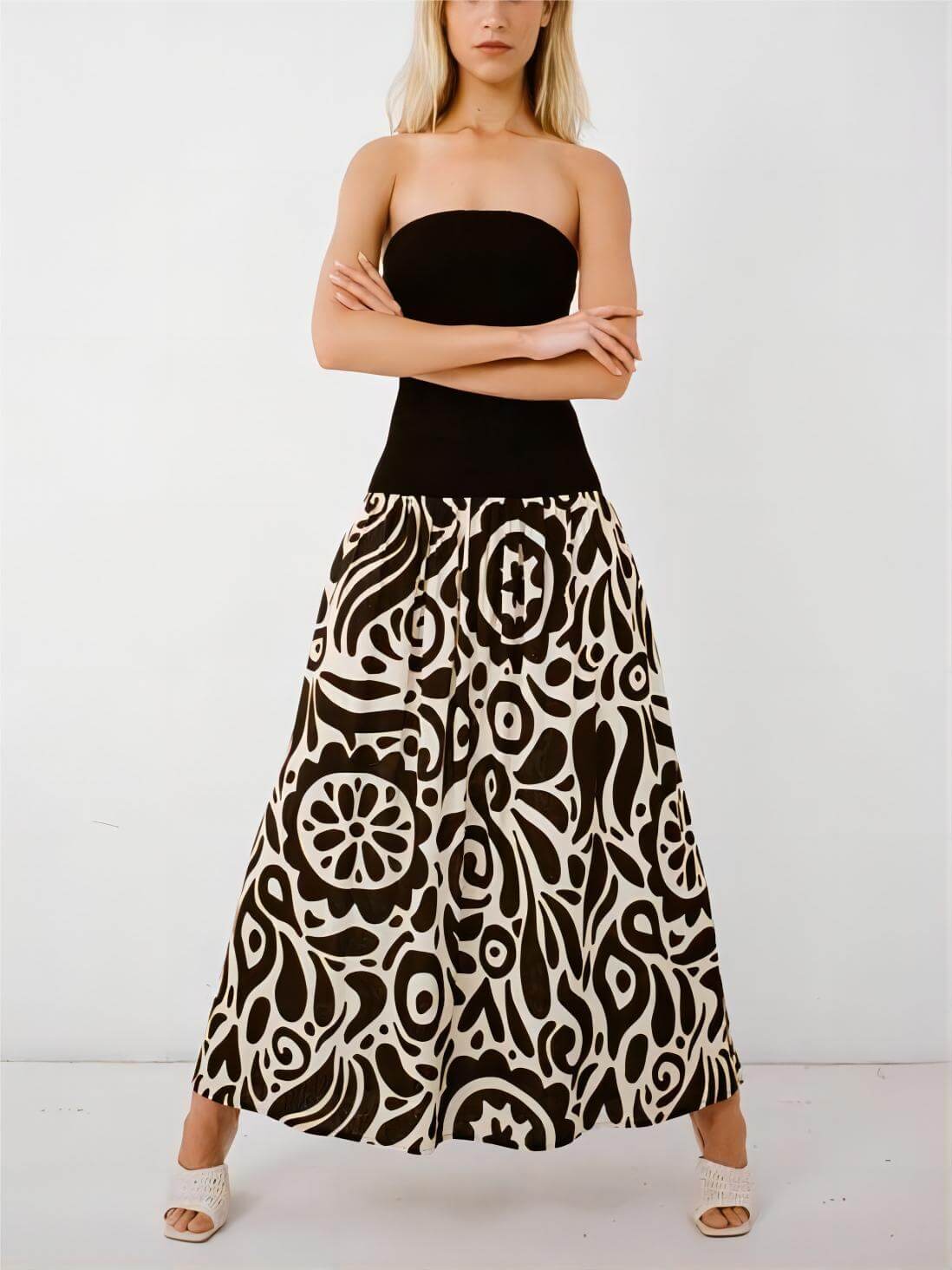 Isla Noir - Fashionable Strapless Floral Print Midi Dress
