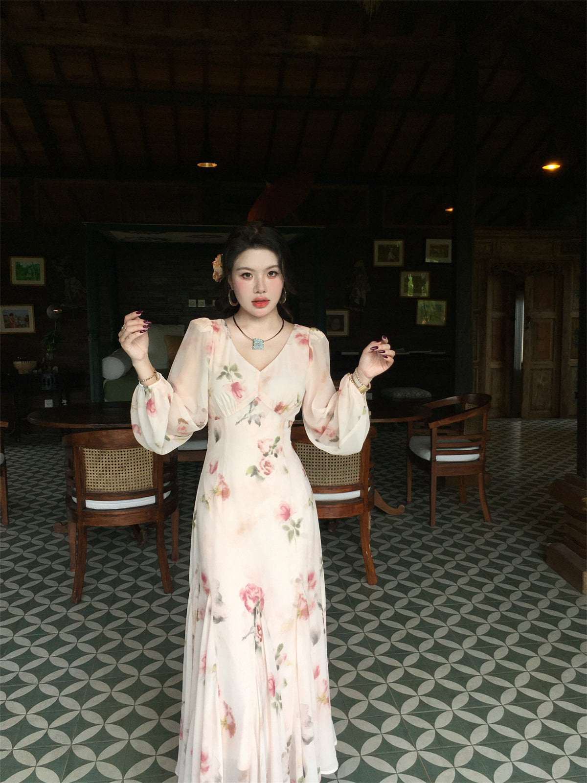 Soft Peach Mist Maxi Dress – Gentle Romantic Look for SpringSummer gunne sax vintage dress