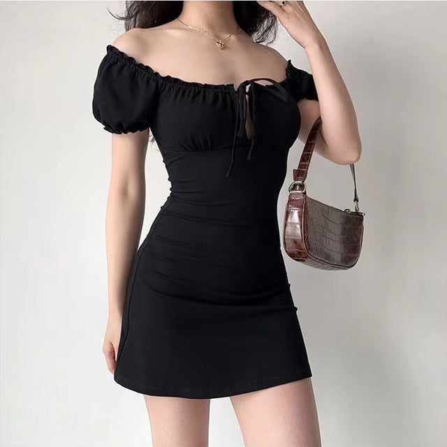 Summer Sexy Mini Dress Women Short Sleeved Lace up Hollow Casual Backless Folds Bodycon Black Dress Party Elegant A-LINE Dresses