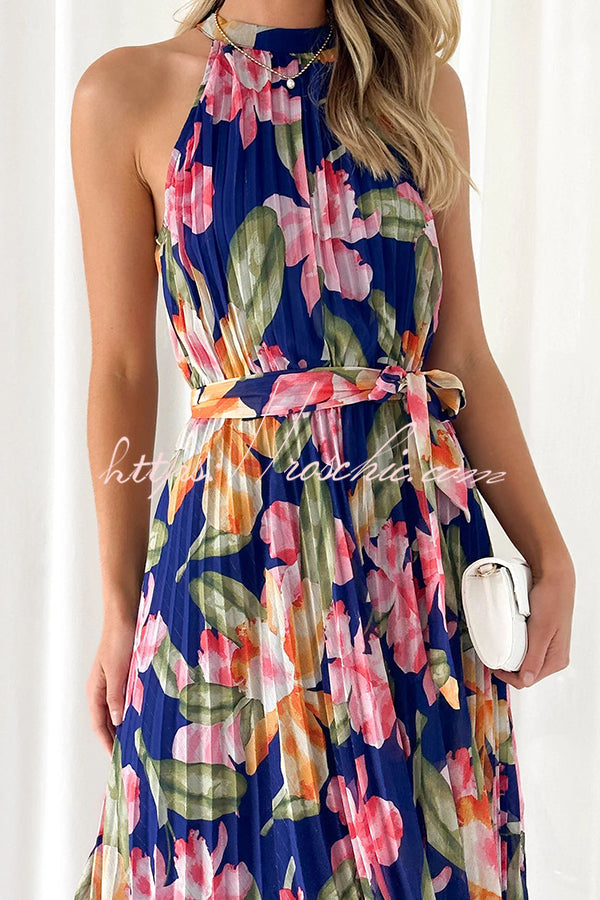 Delicate Floral Print Halterneck Lace Up Pleated Maxi Dress