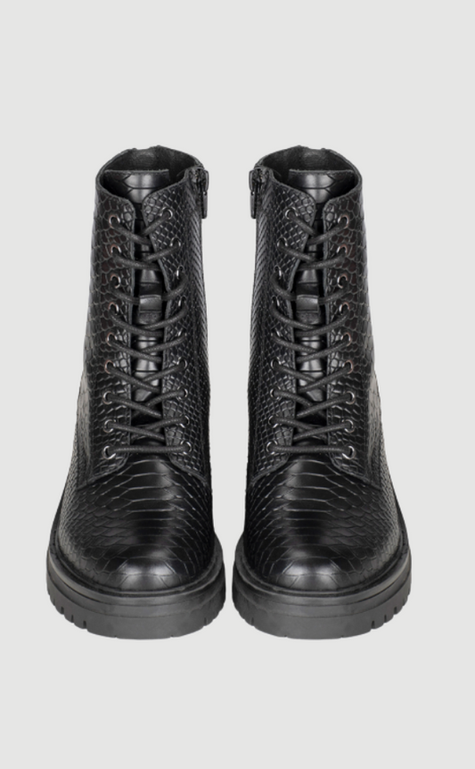 Woman Ankle Boots
