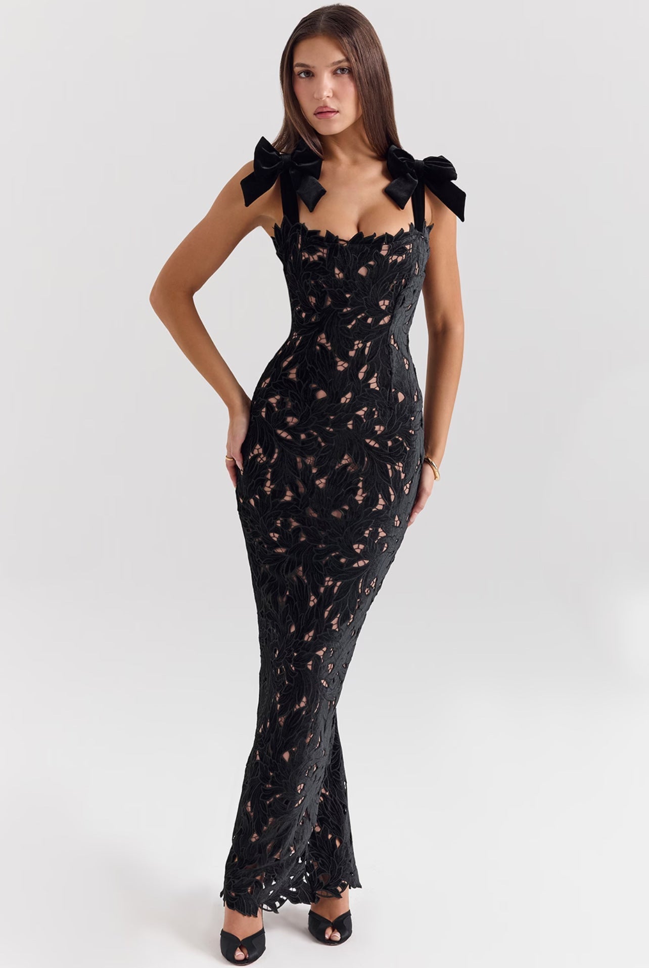 Entry Lux Bow High Sense Embroidered Hollow Out Cutout Sheath Dress