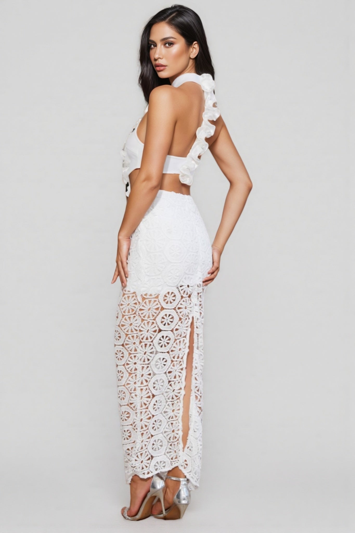 Vedilk 3D Lace Openwork Ruffled Maxi Dress