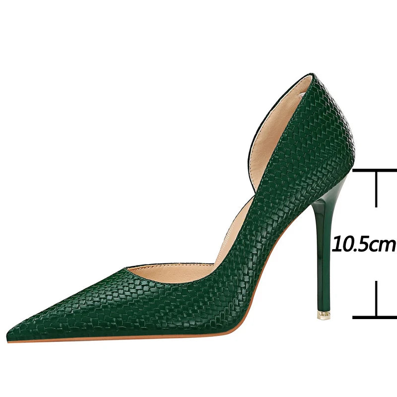 Serpentine Woman Pumps with Metal Stiletto High Heels