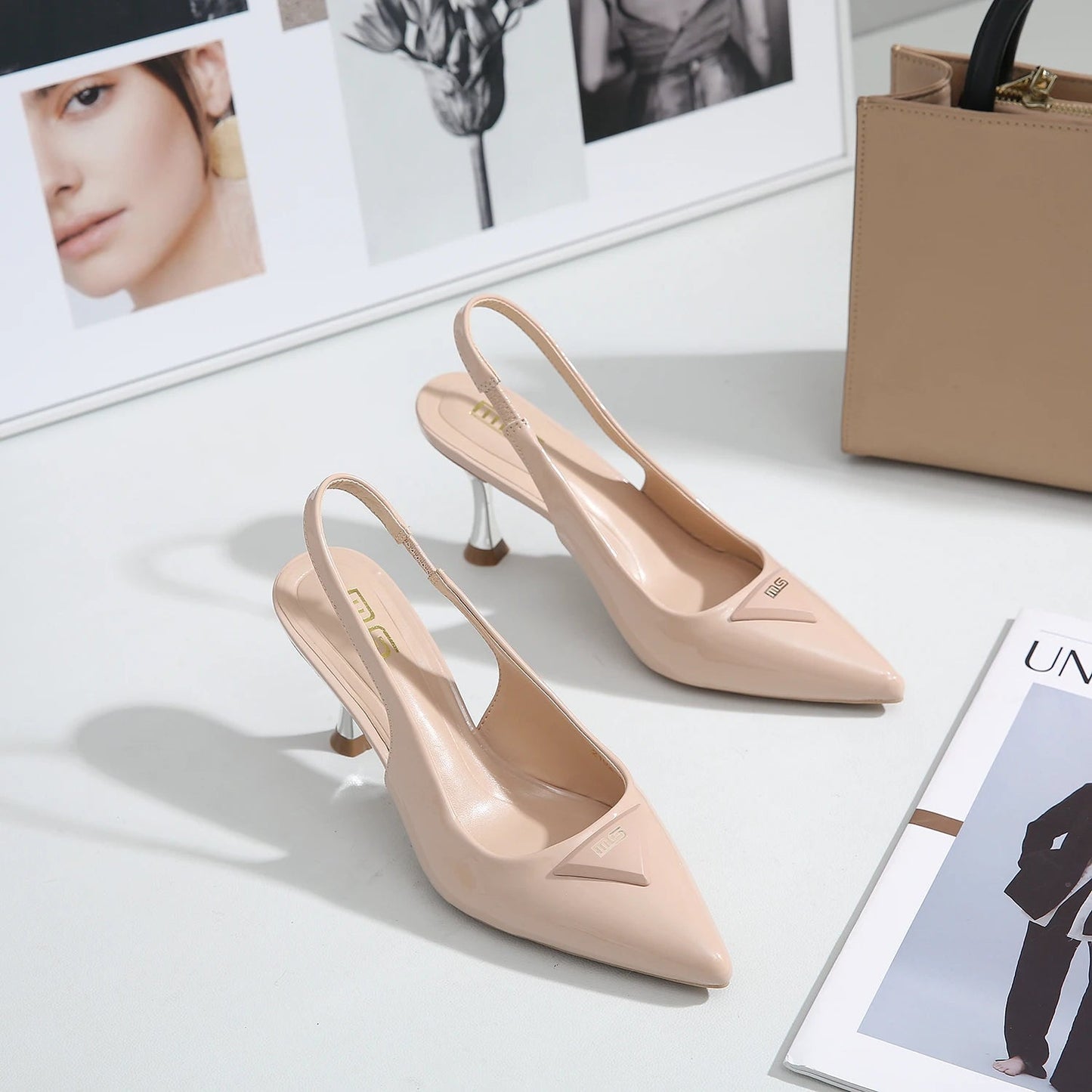 Autumn Pointed Sandals with Shallow Patent Leather Thin High Heels