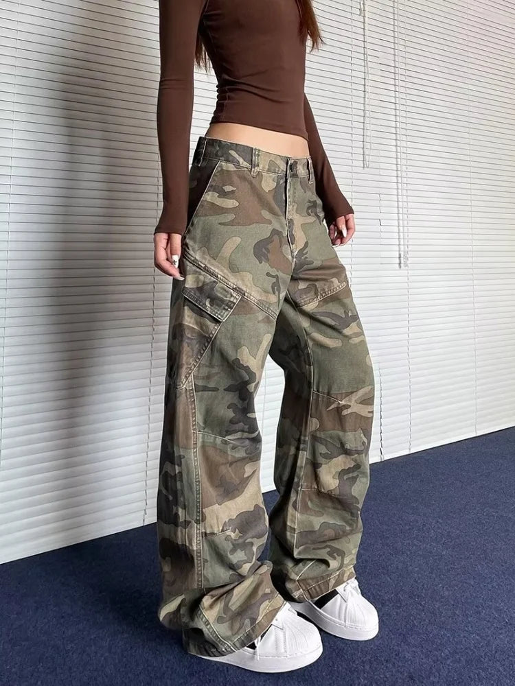 Washed Camouflage Pleated Cargo Pant