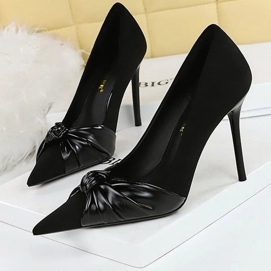 Suede Women Pumps with Bowknot Detail and High Heels for Office Lady Fashion