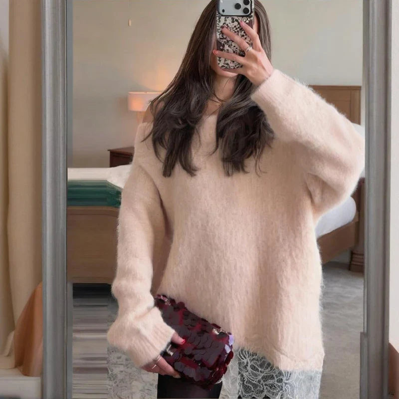 Arii Sweater