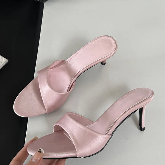 Summer Fashion Woman Slip On Low Heel Party Stripper Slippers