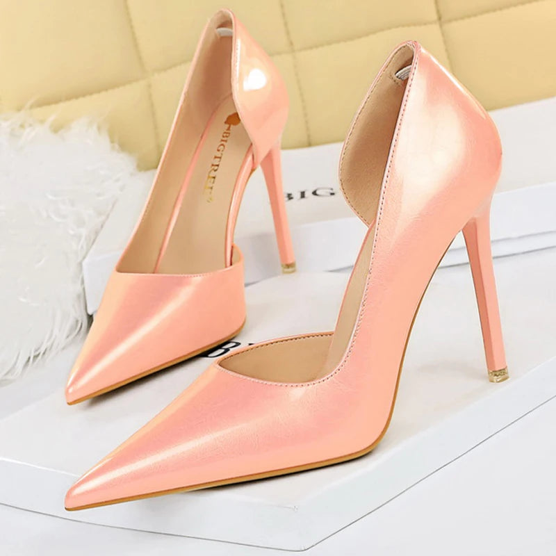 Sexy Pu Leather Kitten Heels Party Shoes for Women