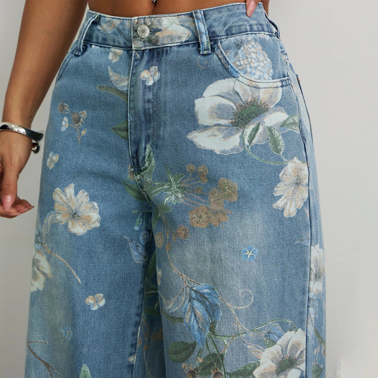 Floral Print Washed Denim Pant
