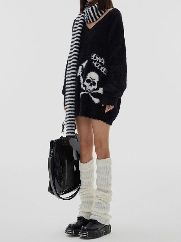 Skull Print V Neck Loose Sweater