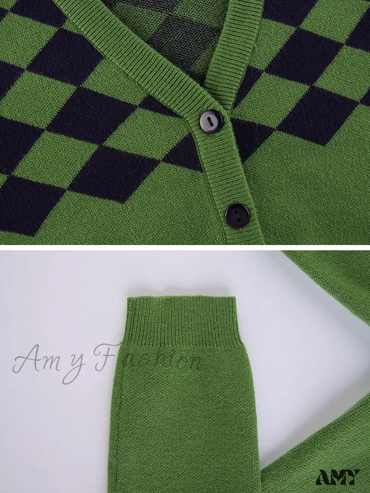 Amy Fashion - Fashion Plaid Green Cropped Knitted Cardigan