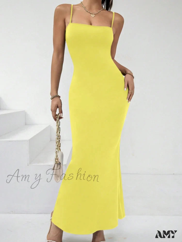Amy Fashion - Solid Mermaid Hem Cami Dress