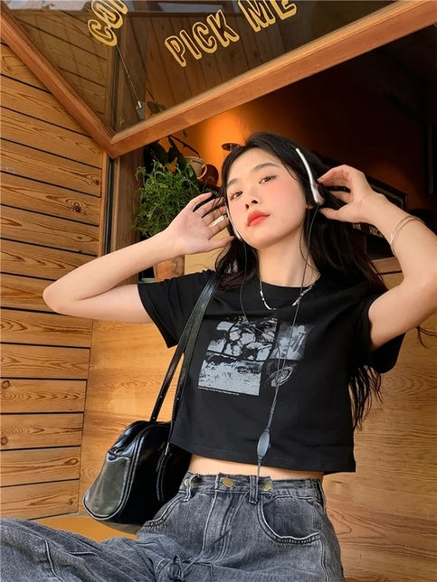 Black Grunge Cropped Short Sleeve T-shirt