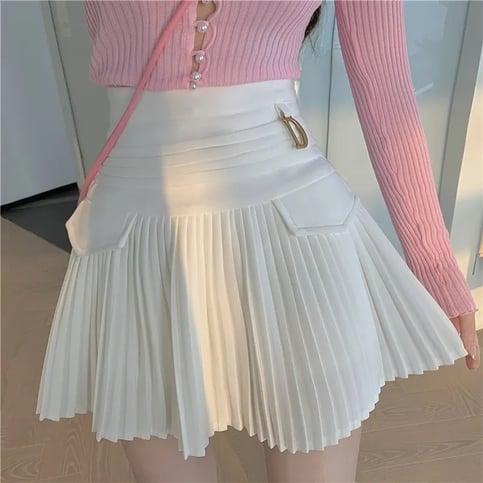 White Pleated D Metal Plate High Waist Mini Skirt
