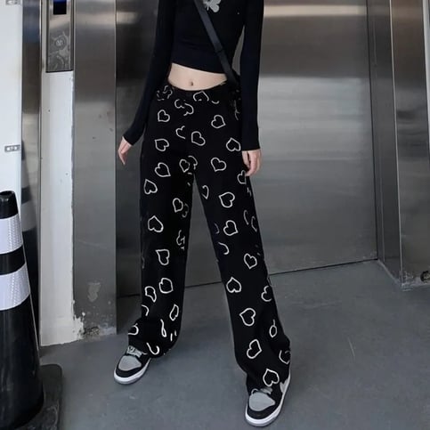 Black Heart Print High Waist Pants