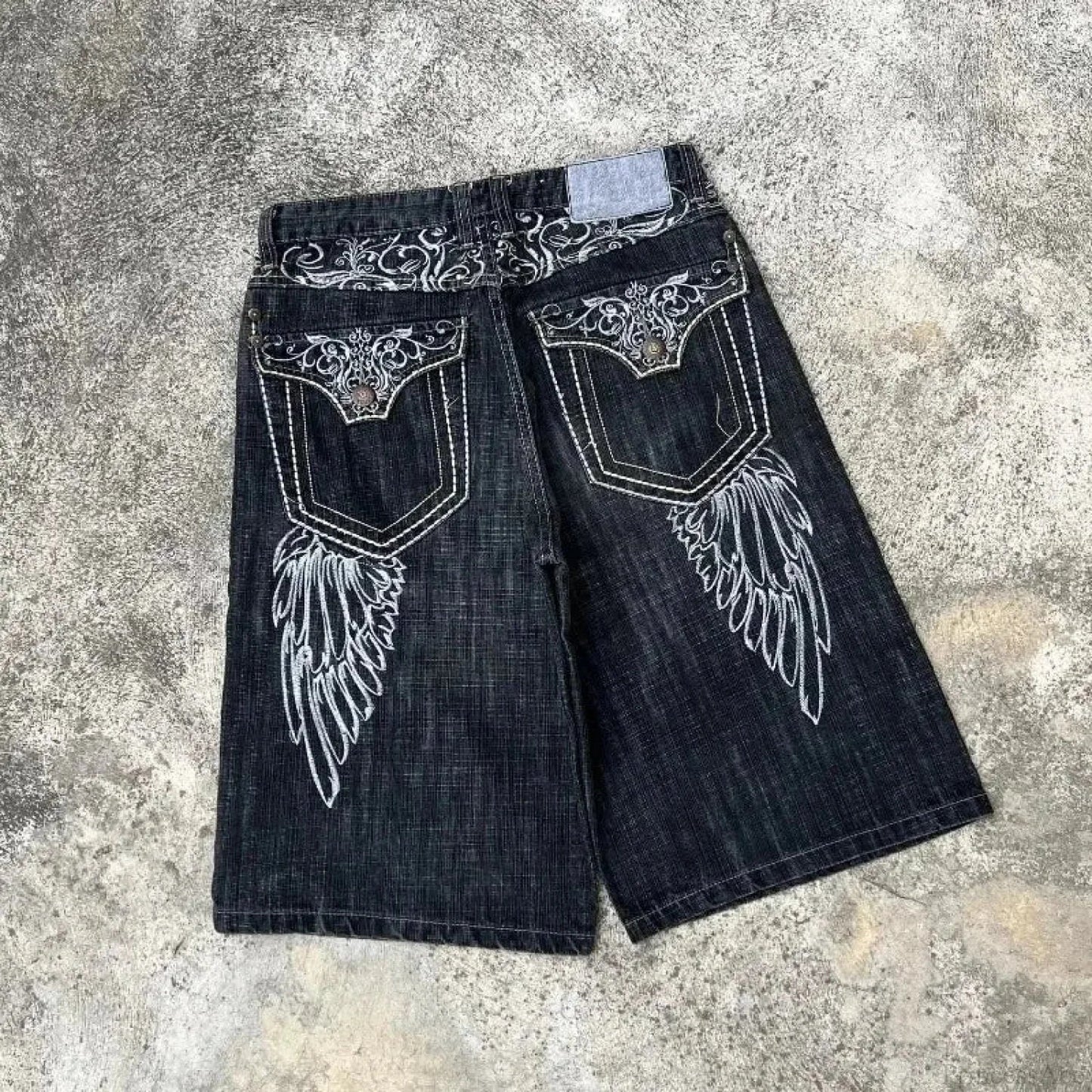 Loose Pattern Free Short