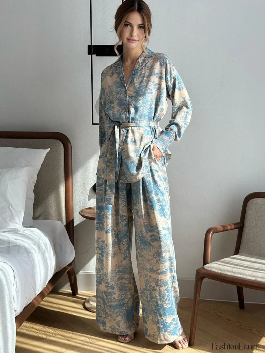 Printed Tie Graceful Up Pants Set