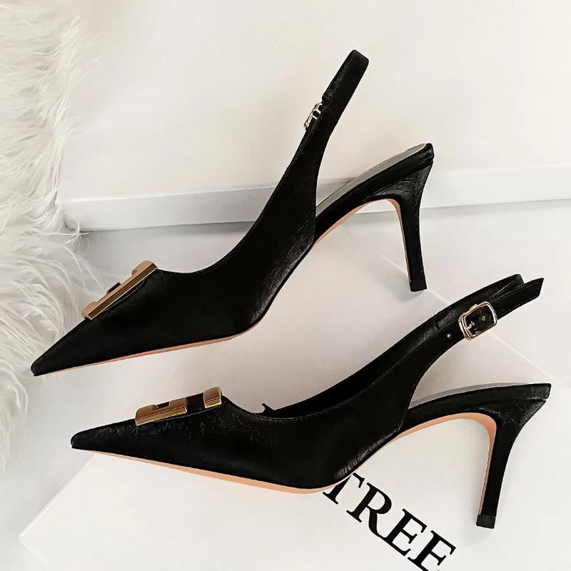 Metal Kitten Heels Hollow High Heels Woman Pumps Sexy Party Shoes