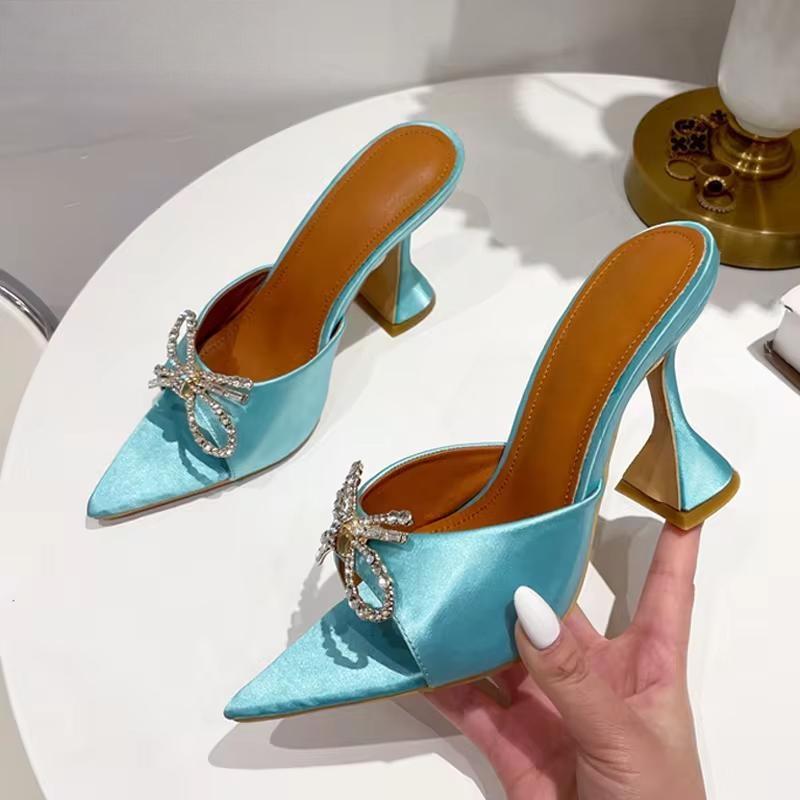 Butterfly-knot Crystal Thick Heel Slippers