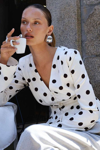Polka Dot V Neck Fitted Blouse