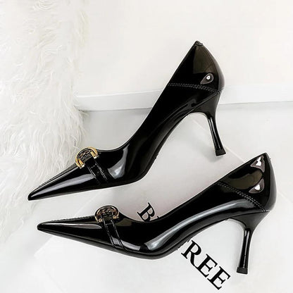 7cm Heels Metal Buckle Women Pumps in Patent Leather Kitten Style