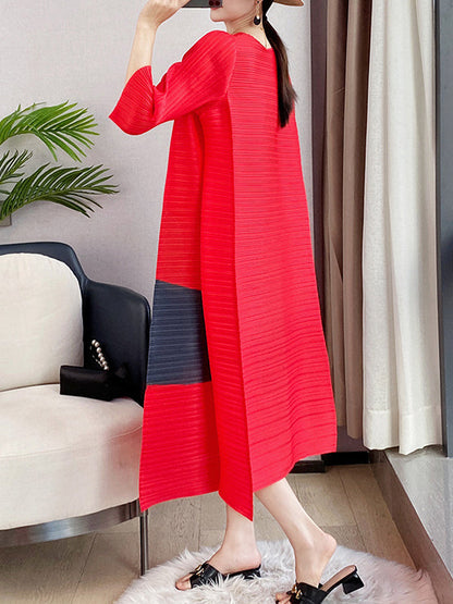 Loose Three-Quarter Sleeves Contrast Color Pleated Printed Round-Neck Midi Dresses