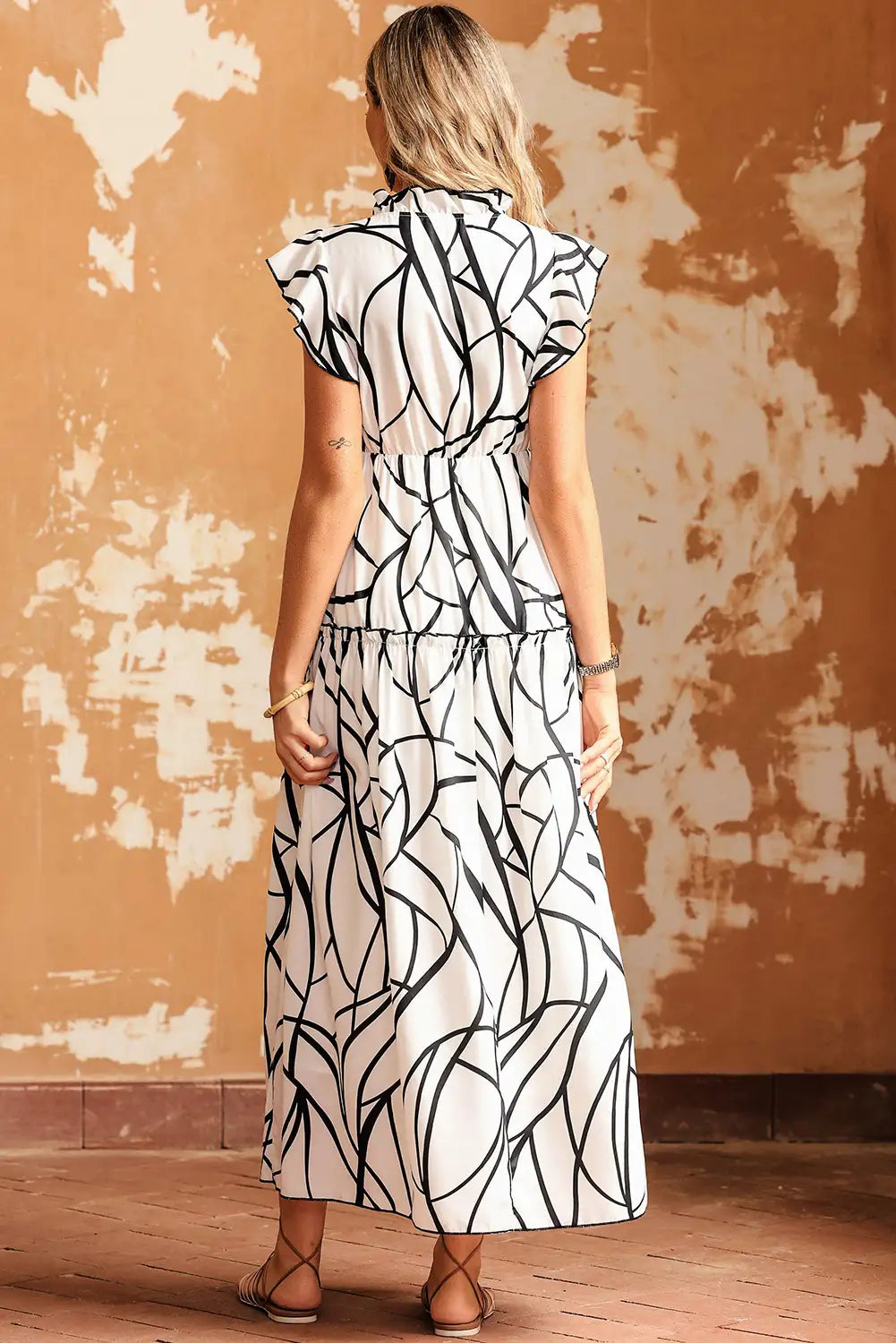 abstract vein print v neck maxi dress