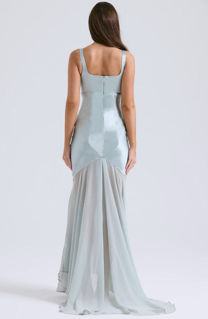 Majesty - Maxi Dress
