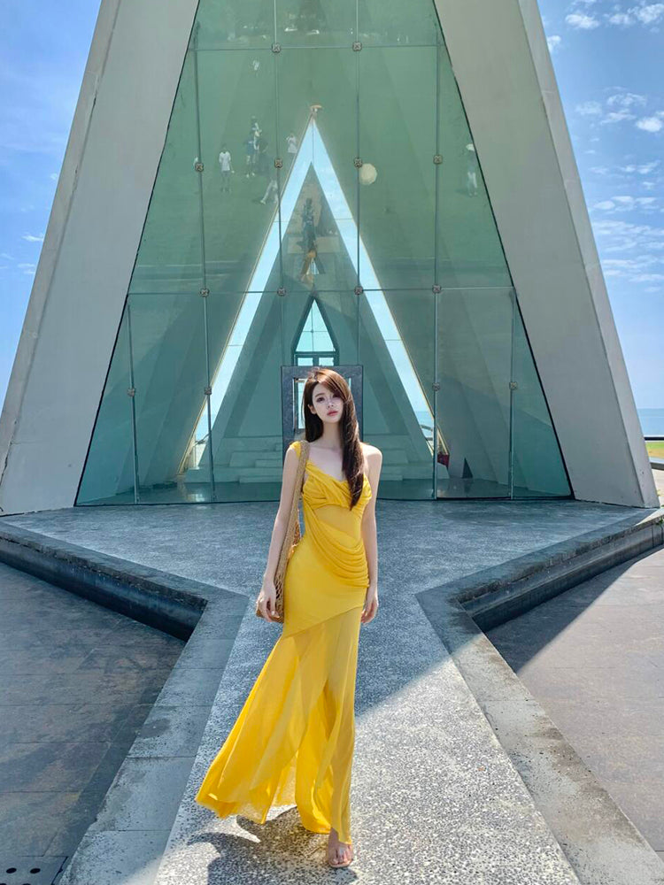 Golden Mesh Ruffle V-Neck Maxi Dress – Flowing & Photogenic Beach Gown