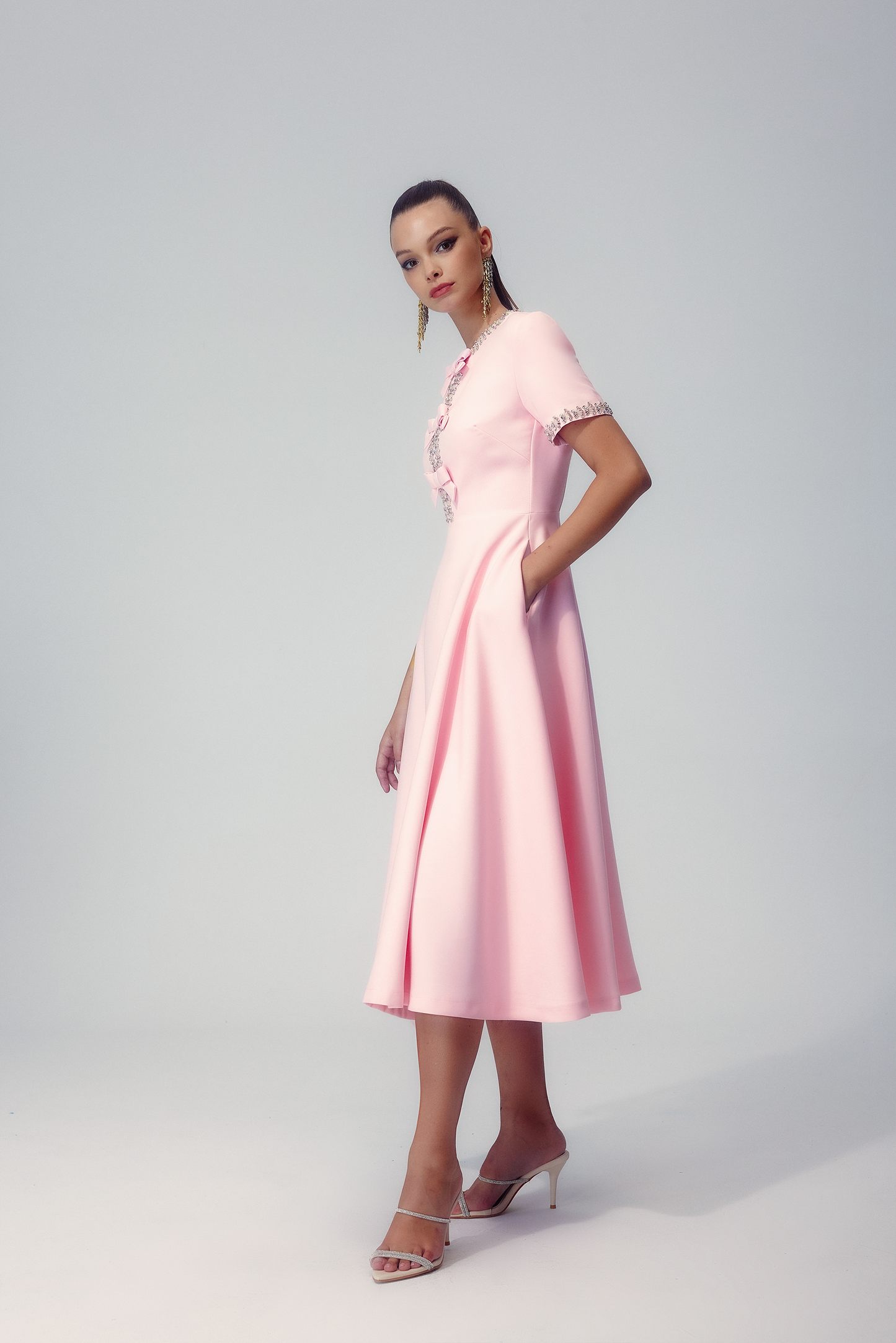 Rhinestone Trim Round Neck Bow Embellished Crystal Cuff A-Line Midi Dress
