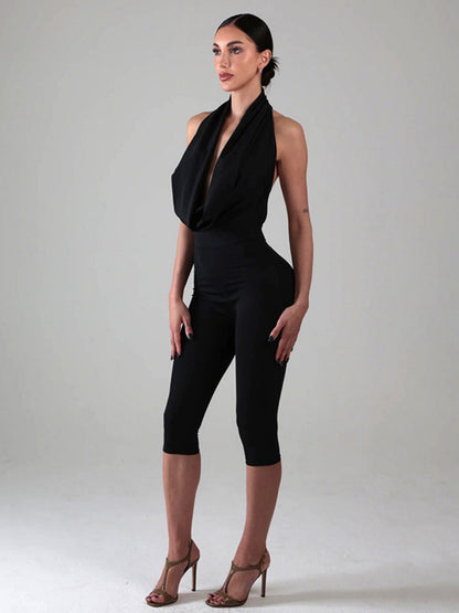 A Halter Neckline And Bare Back Tight-fitting Ropes Jumpsuits