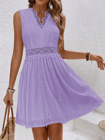 Lace Trim Openwork Jacquard V-neck, Fitted Waist Sleeveless Mini&Short Dresses