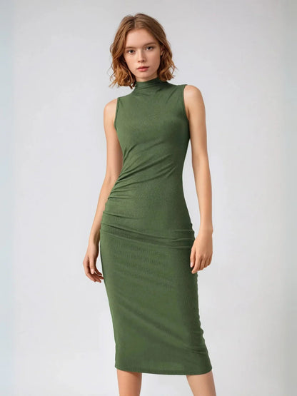 Sleeveless Round Neck Pleated Slit Dress