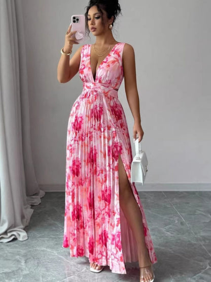 Sexy Deep V-neck Sleeveless Floral Print Maxi Dress With Slit Hem And Pleats