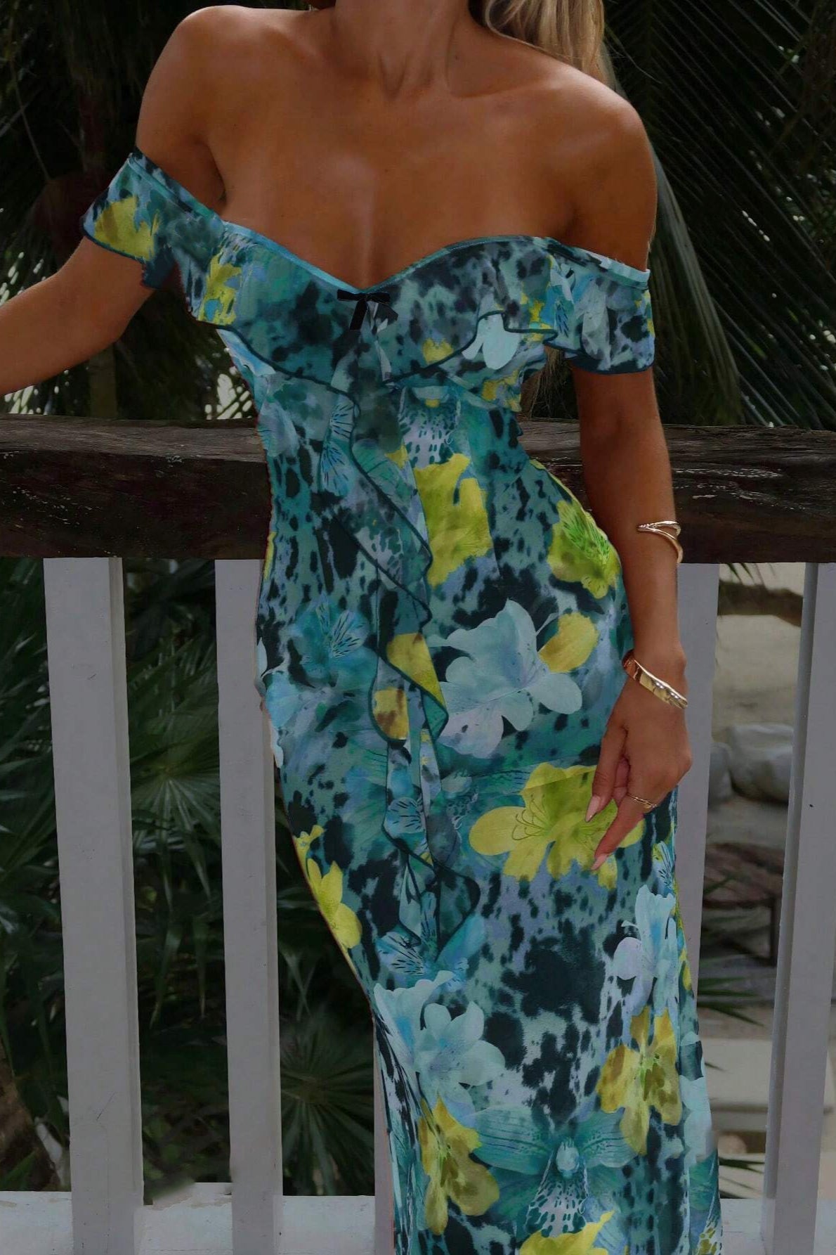 | Strapless Ruffled Print Bodycon Maxi Dress