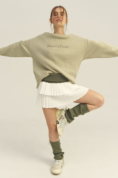 Slim-Fit Graphic Letter Print Versatile Knit Sweater