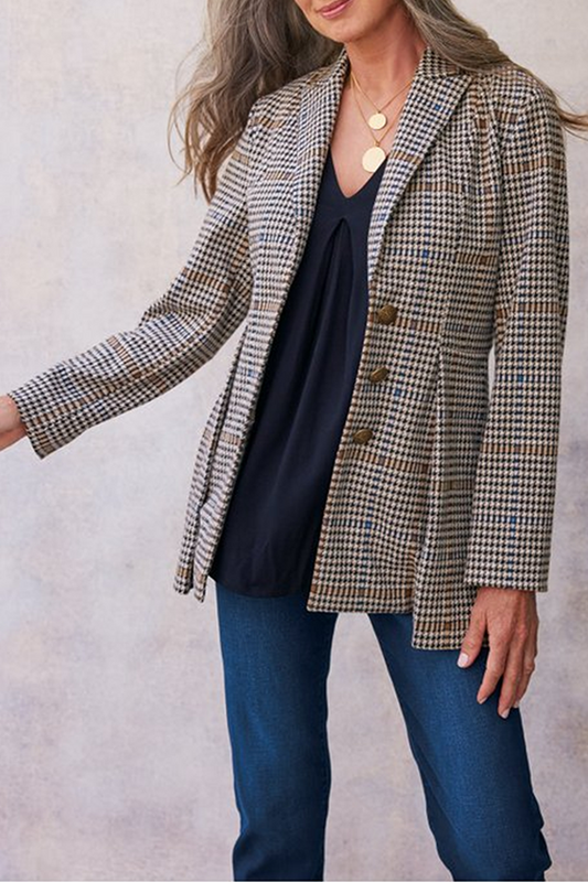 Elegant Plaid Buckle Turn-back Collar Outerwear