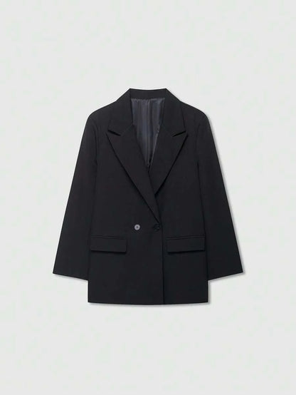 Lapel Crest Blazer