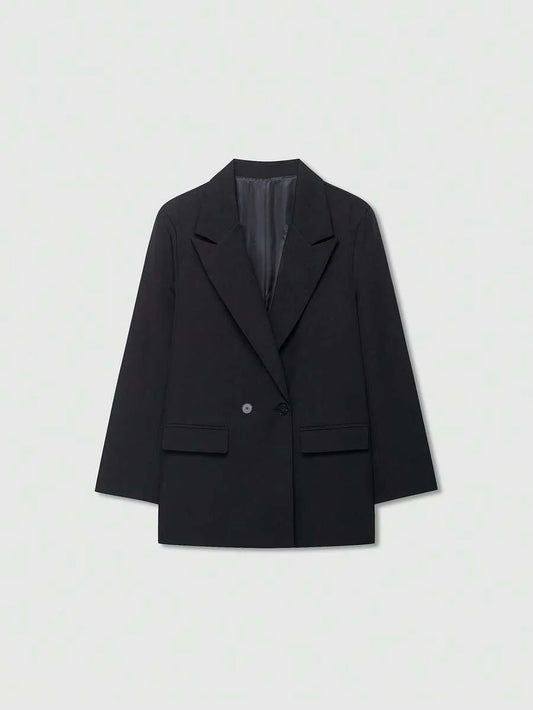 Lapel Crest Blazer