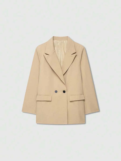 Lapel Crest Blazer