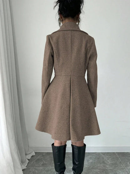 Elegant Minimalist Wool Overcoat With Waterfall Neckline